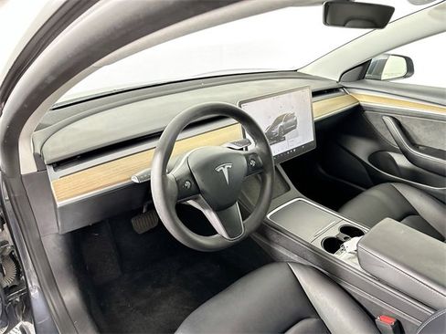 Used 2022 Tesla Model 3 Long Range image 18