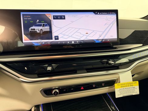 New 2026 BMW X7 xDrive40i AWD/4WD image 30