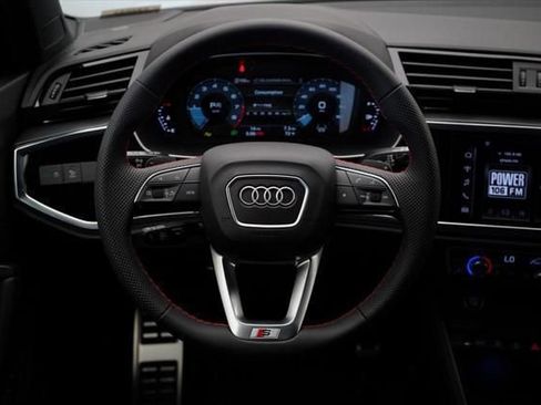 New 2025 Audi Q3 2.0T Premium Plus image 9
