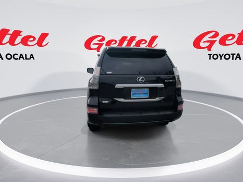 Used 2021 Lexus GX 460 Premium w/ Premium Package image 7