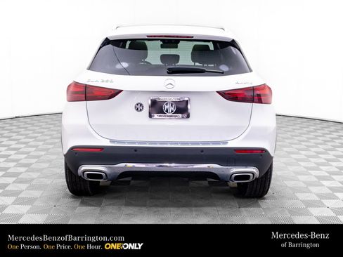 New 2026 Mercedes-Benz GLA 250 4MATIC image 4