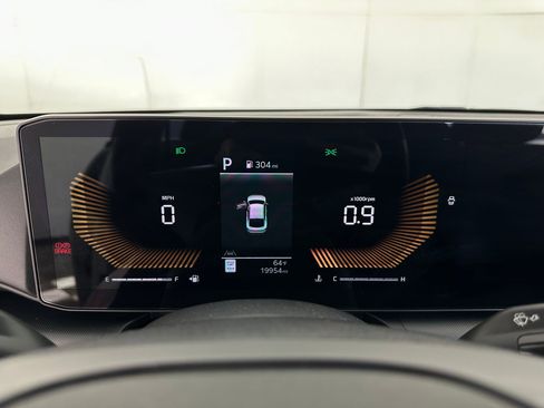 Used 2025 Kia K4 LXS image 18