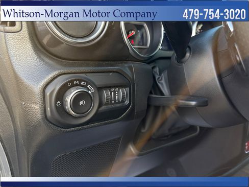 Used 2022 Jeep Wrangler Unlimited Rubicon w/ Xtreme Recon 35" Tire Package image 19