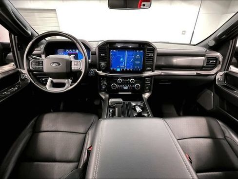Used 2025 Ford F150 Lariat AWD/4WD image 18