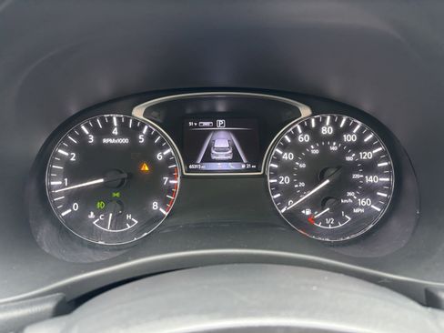 Used 2019 Nissan Pathfinder Platinum image 31