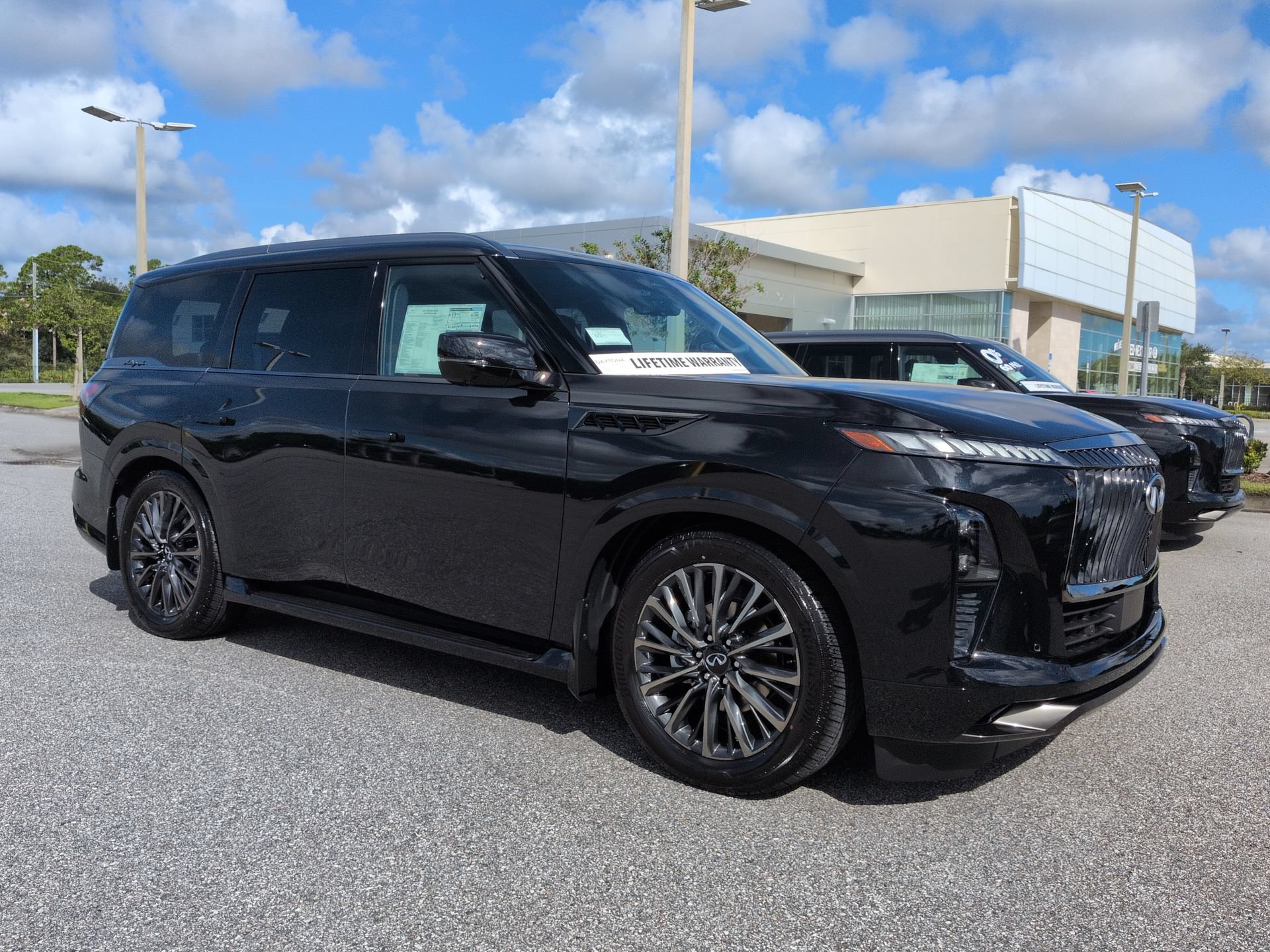 New 2027 INFINITI QX80 Autograph w/ Premium Cargo Package AWD/4WD image 3