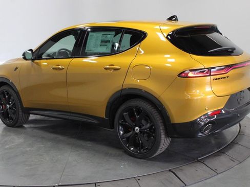 New 2024 Dodge Hornet R/T Plus image 2