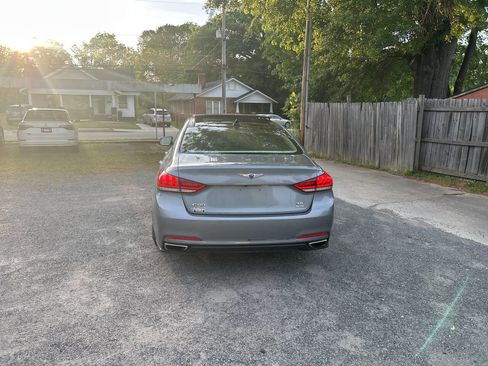 Used 2017 Genesis G80 3.8 w/ Option Group 03 image 5