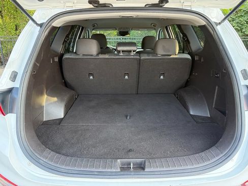 Used 2019 Hyundai Santa Fe SE AWD/4WD image 26