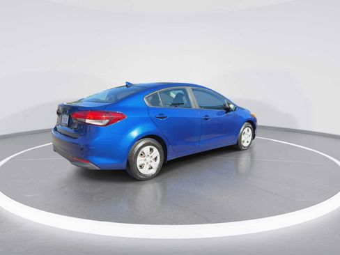 Used 2017 Kia Forte LX w/ LX Popular Package FWD image 8