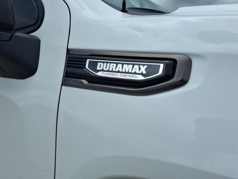 New 2026 GMC Sierra 1500 AT4X AWD/4WD image 10