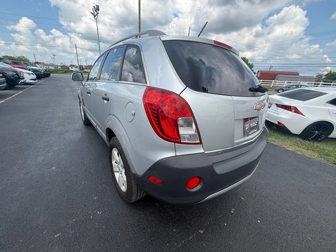Used 2014 Chevrolet Captiva Sport LS FWD image 6