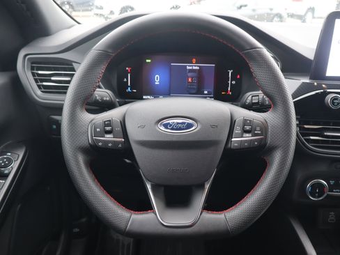 Used 2025 Ford Escape ST-Line w/ Equipment Group 301A FWD image 15