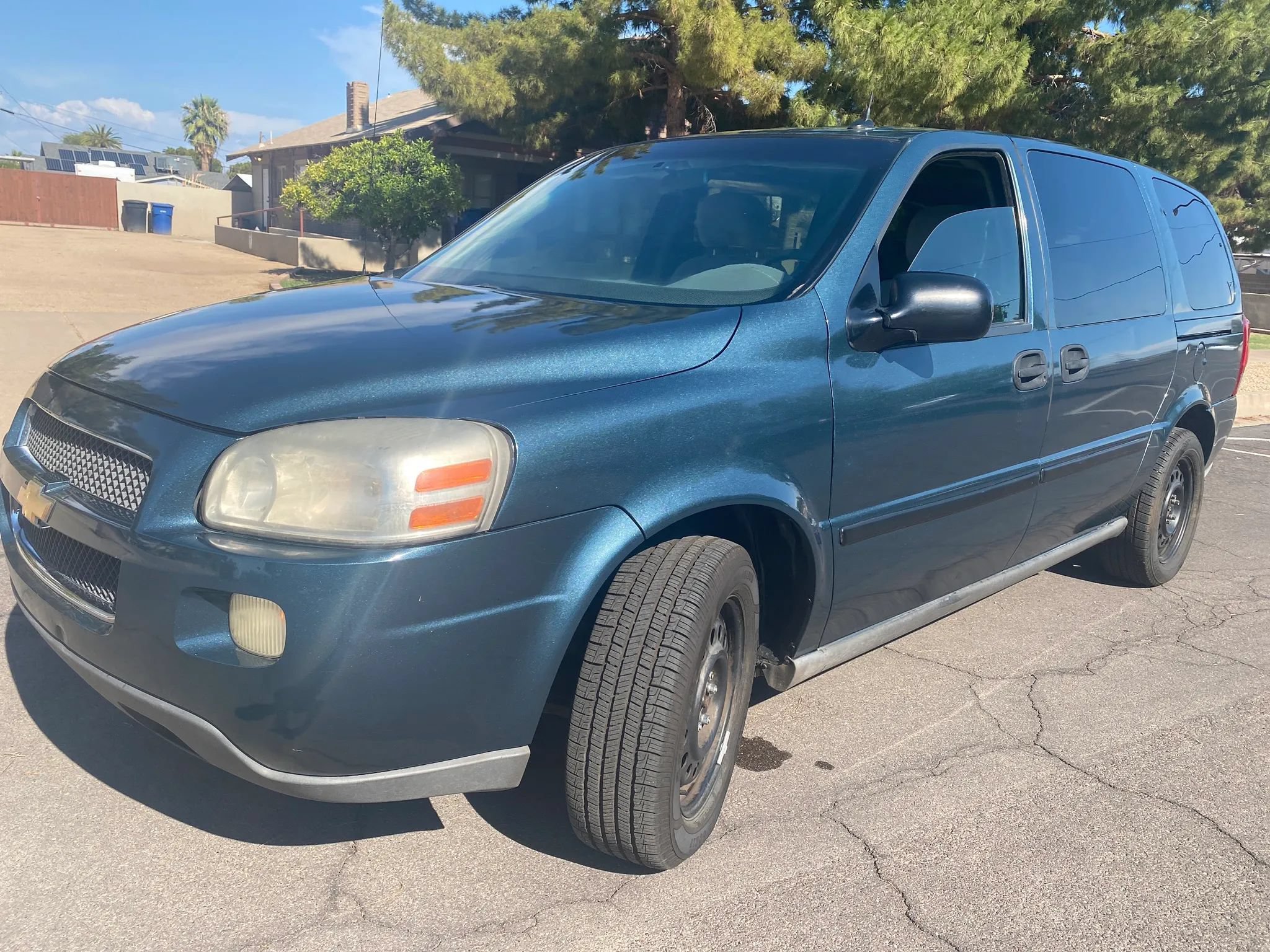 Used 2005 Chevrolet Uplander w/ Climate Package FWD image 28