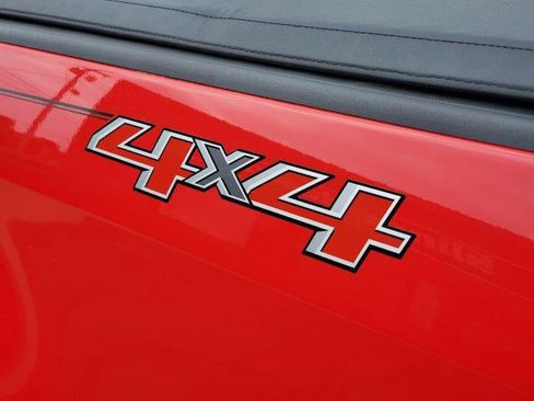 Used 2020 Chevrolet Colorado W/T w/ Custom Special Edition AWD/4WD image 28