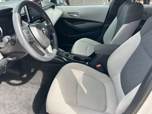 Used 2021 Toyota Corolla LE FWD image 11