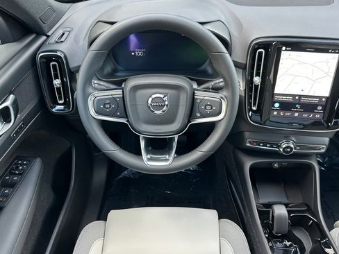 New 2026 Volvo EX40 Plus w/ Climate Package image 12