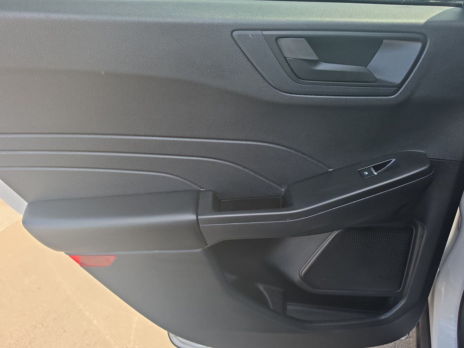 Used 2022 Ford Escape SE w/ SE Sport Appearance Package FWD image 24