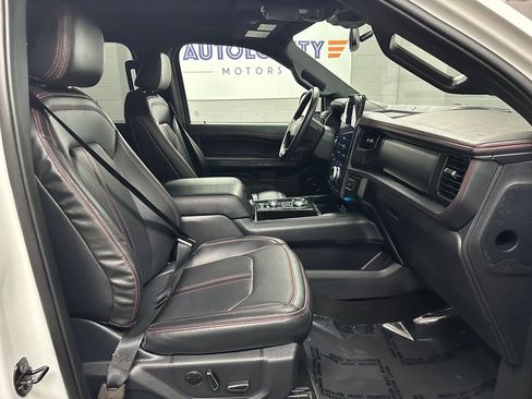 Used 2024 Ford Expedition Max Limited AWD/4WD image 19