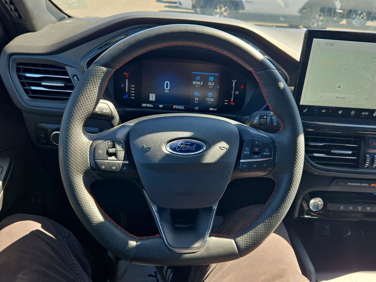 Used 2023 Ford Escape ST-Line w/ Tech Pack #1 AWD/4WD image 17