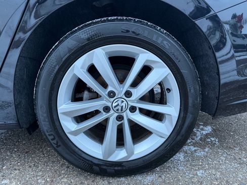 Used 2020 Volkswagen Passat 2.0T SE w/ Sunroof Package image 39