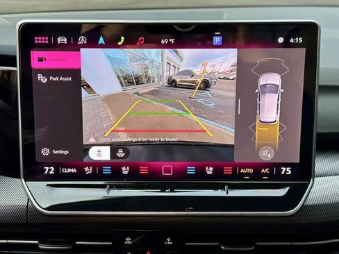 Used 2025 Volkswagen GTI Autobahn image 28