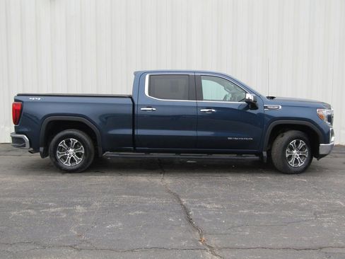 Used 2019 GMC Sierra 1500 SLT w/ SLT Convenience Package image 2
