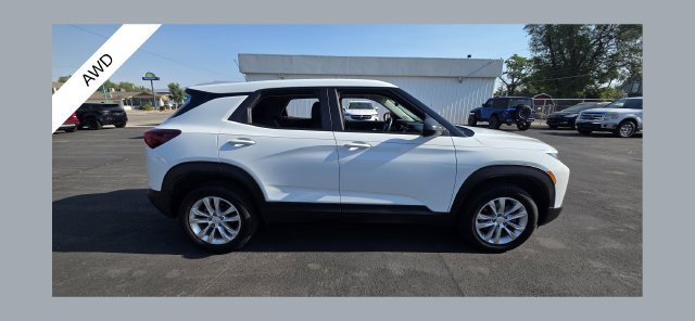 Used 2023 Chevrolet TrailBlazer LS AWD/4WD image 1