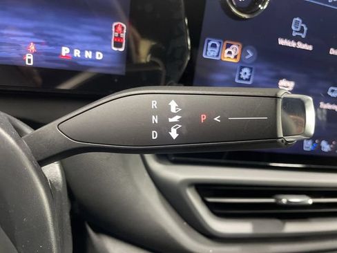 Certified 2025 Chevrolet Silverado EV LT AWD/4WD image 20