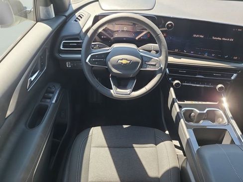 New 2026 Chevrolet Traverse LT image 15