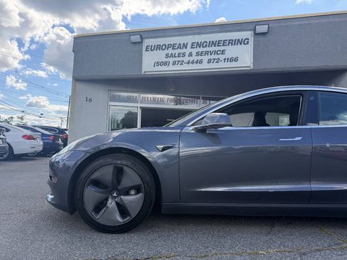 Used 2020 Tesla Model 3 Long Range AWD/4WD image 9