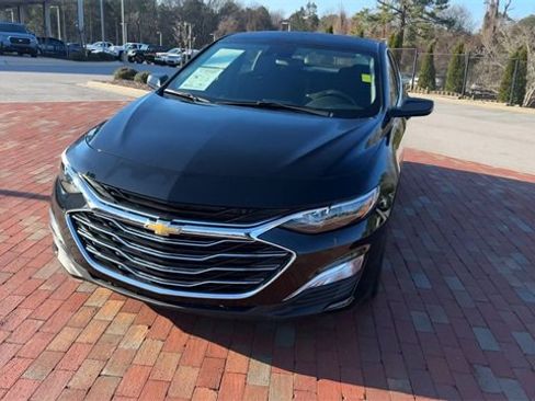 Used 2023 Chevrolet Malibu LS image 6