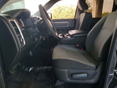 Certified 2021 RAM 1500 Classic SLT AWD/4WD image 17