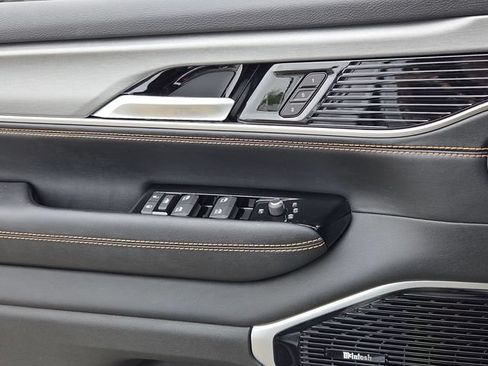 New 2026 Jeep Grand Wagoneer 4WD image 27