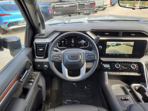 New 2026 GMC Sierra 2500 Denali w/ Denali Reserve Package AWD/4WD image 30