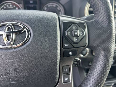 Used 2023 Toyota Tacoma TRD Sport image 20