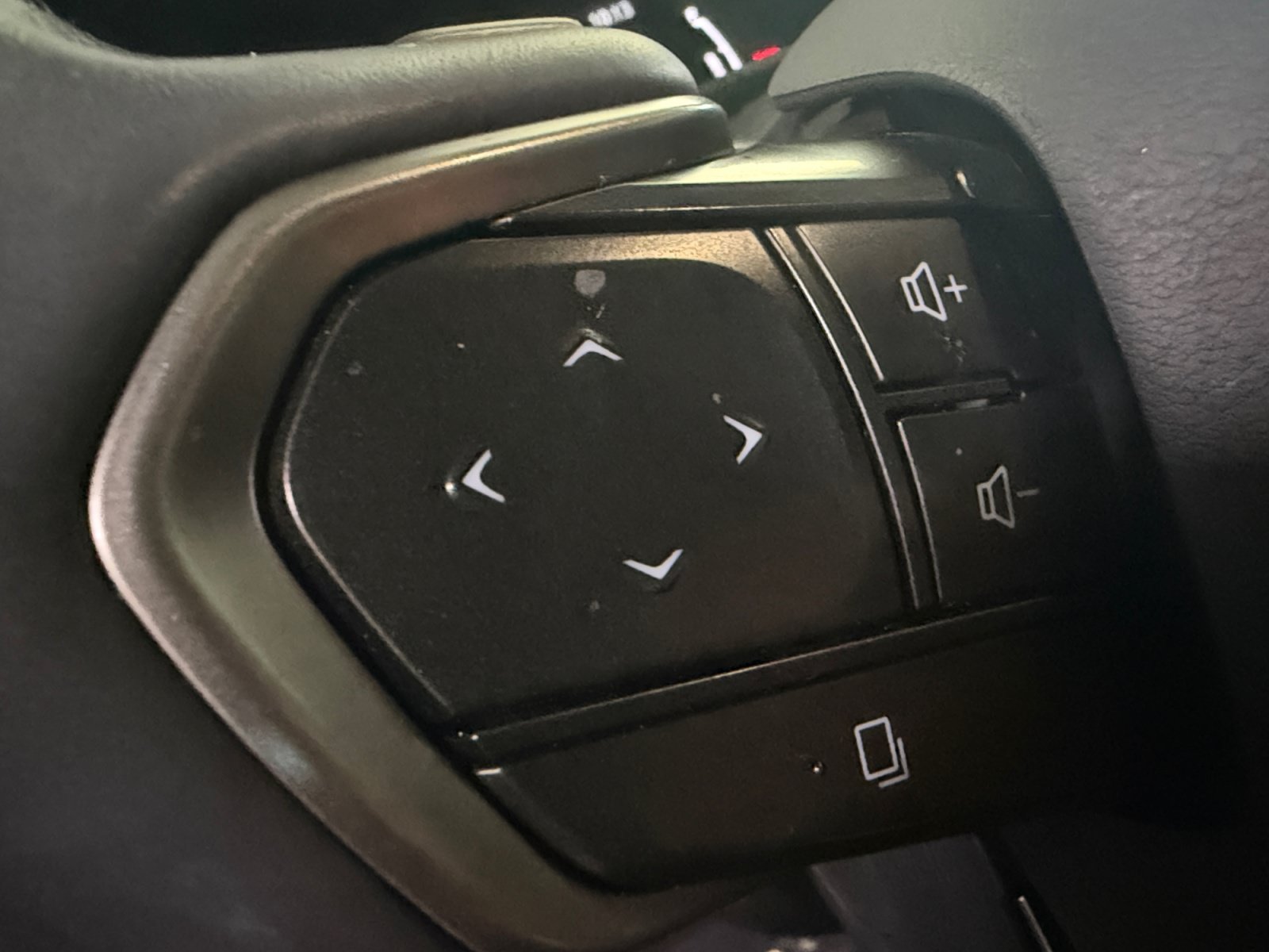 Used 2024 Lexus RX 350 Premium Plus w/ Convenience Package FWD image 23