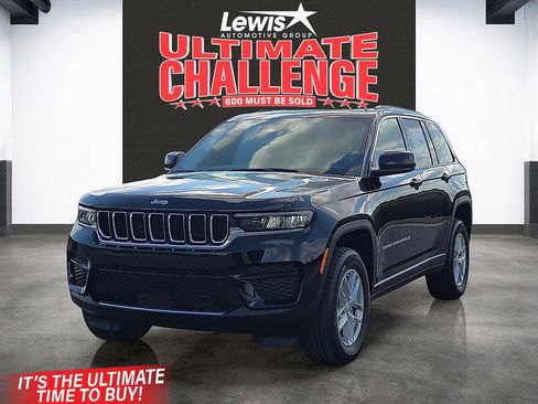 New 2025 Jeep Grand Cherokee Laredo X image 1