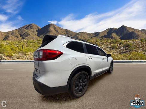 Used 2023 Subaru Ascent Onyx Edition Limited AWD/4WD image 4