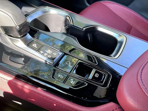 Used 2024 Lexus NX 350h AWD w/ Premium Package image 34