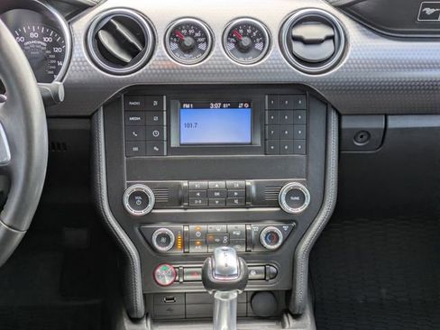 Used 2020 Ford Mustang GT w/ GT Performance Package RWD image 19