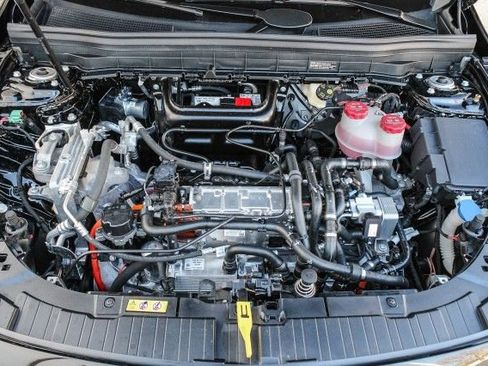 New 2025 Mercedes-Benz EQB 300 4MATIC image 27