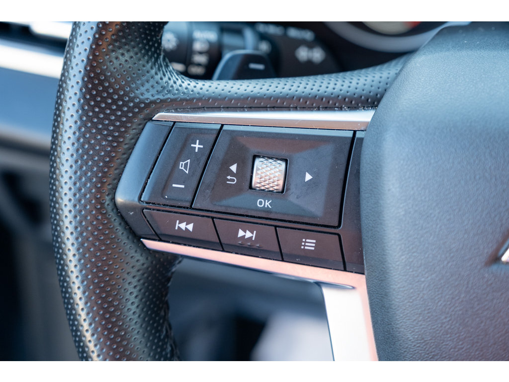 Used 2024 Mitsubishi Outlander SE AWD/4WD image 18