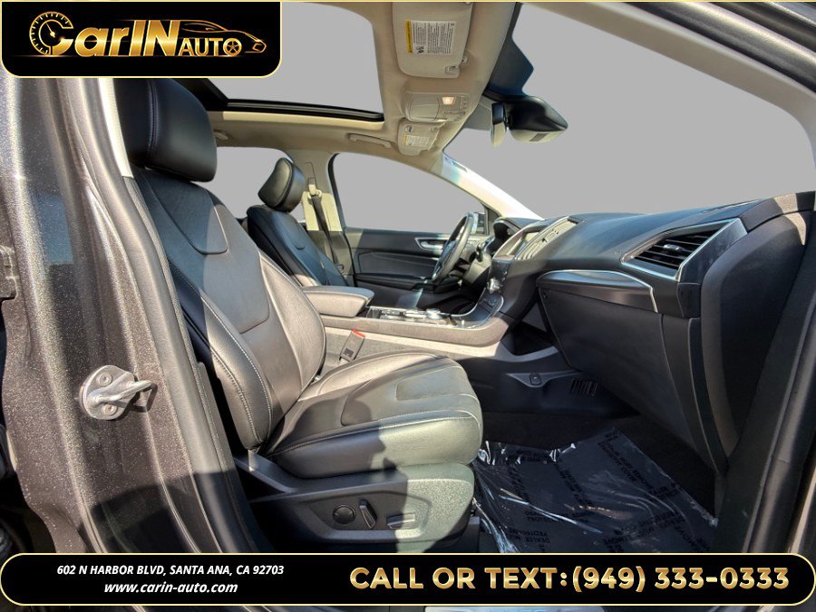 Used 2020 Ford Edge Titanium FWD image 13