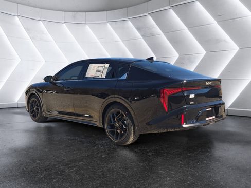 New 2025 Kia K4 GT-Line Turbo image 3