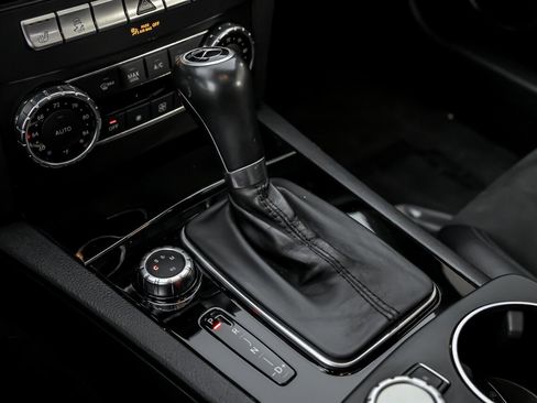 Used 2012 Mercedes-Benz C 63 AMG Sedan image 36