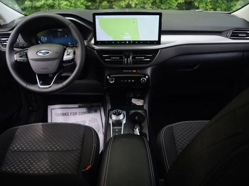 Used 2023 Ford Escape Active w/ Tech Pack #2 AWD/4WD image 8