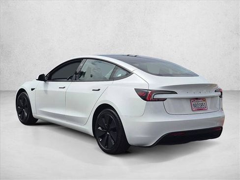Used 2025 Tesla Model 3 Long Range RWD image 8