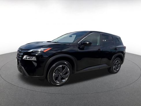Used 2025 Nissan Rogue SV FWD image 8