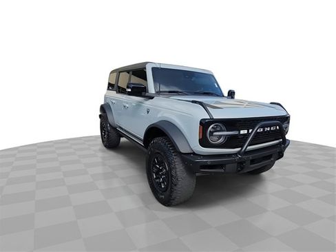 Used 2021 Ford Bronco First Edition image 2